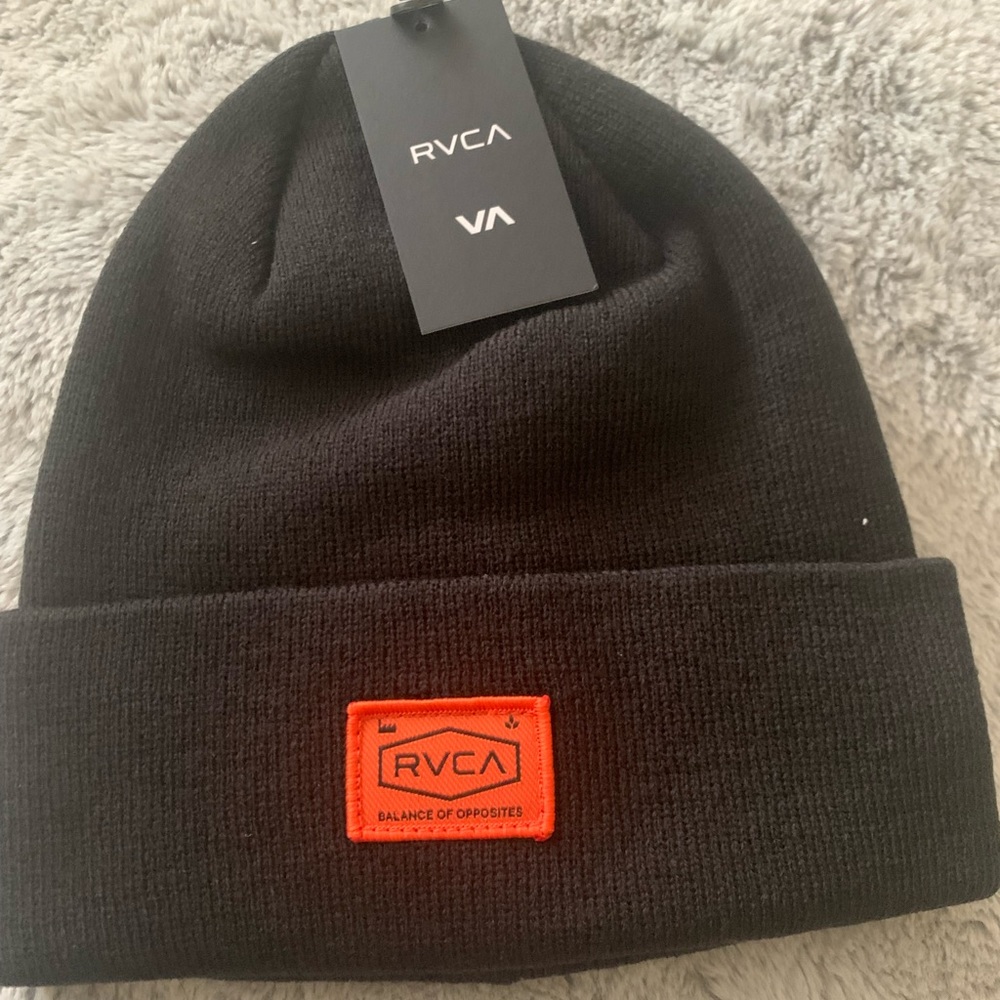 Cold season coming right up…grab a new unisex beanie!
